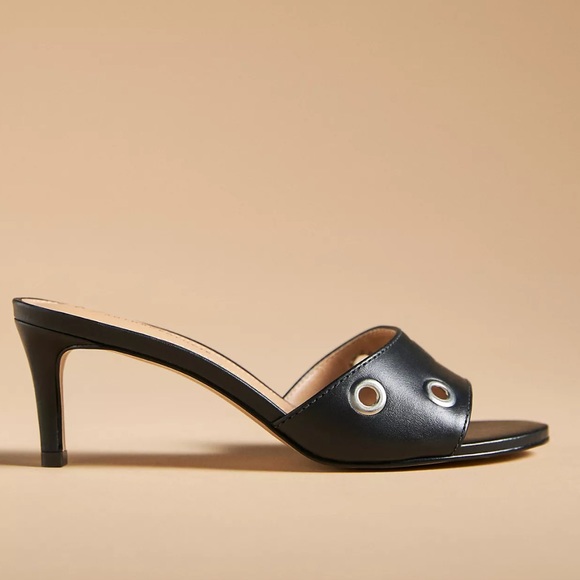 Black grommet low heel sandal - Picture 7 of 7